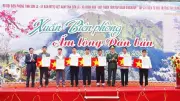 Bộ đội Biên phòng Sơn La mang Tết ấm đến vùng biên giới xa xôi
