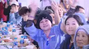 Bữa cơm tất niên ấm áp tại Bệnh viện K: Sẻ chia yêu thương giữa bệnh nhân ung thư