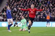 Benjamin Šeško tỏa sáng, giúp MU trở lại Top 4 Premier League