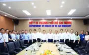 Báo Tuổi Trẻ thăm và chúc mừng ngành y tế TP.HCM nhân Ngày Thầy thuốc Việt Nam