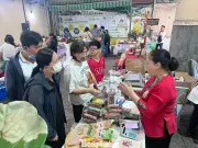 Chợ Tết Xanh Quà Việt: Đặc Sản Địa Phương Hút Khách Giữa Bối Cảnh Giá Cả Tăng Cao