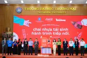 Chương trình 'Chai nhựa tái sinh' mở rộng tại Hà Nội, Đại học Phenikaa dẫn đầu bảng xếp hạng