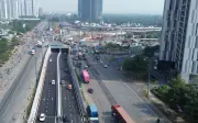 Cảnh Sát Phân Luồng Luân Phiên Trên Cao Tốc TP.HCM - Long Thành Dịp Cận Tết