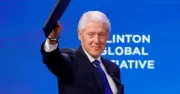 Cựu Tổng thống Bill Clinton điều trần về vụ Epstein, khẳng định cắt đứt quan hệ từ lâu