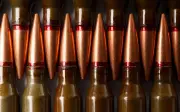 Czech chuyển 4,4 triệu viên đạn lớn cho Ukraine, nhà tài trợ đóng tỉ euro