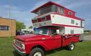 Del Rey Sky Lounge - Huyền thoại nhà di động ba tầng tái xuất cùng Ford F-250 1963