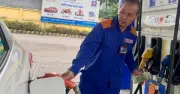 Giá xăng dầu tăng trước Tết Nguyên đán 2026, liên bộ không trích lập quỹ bình ổn