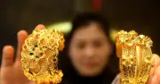 Giải Mã Cơn Nghiện Vàng Của Người Trung Quốc: Từ Truyền Thống Đến Áp Lực Xã Hội
