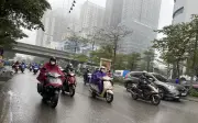 Hà Nội và miền Bắc tái diễn kiểu thời tiết khó chịu, người dân cần đề phòng