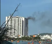 Hỏa hoạn chung cư PH Nha Trang: 2 người tử vong, lực lượng chức năng khẩn trương dập lửa