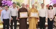 TP.HCM trao bằng khen cho hai thượng tọa vì thành tích tuyên truyền chính trị xuất sắc