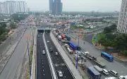 Hầm Chui An Phú Giải Cứu Giao Thông Dịp Tết, Trong Khi Sân Bay Tân Sơn Nhất Ùn Ứ