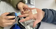 Bệnh nhân tiểu đường ăn bánh chưng, bánh tét Tết thế nào để an toàn?