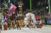 Lễ hội Carnaval tại Argentina: Hành trình ba thế kỷ của bản sắc văn hóa đa dạng