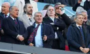 Laporta từ chức Chủ tịch Barca, chuẩn bị tái tranh cử nhiệm kỳ mới