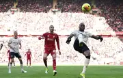 Liverpool Áp Đảo West Ham 3-0 Ngay Hiệp Một, Thầy Trò Slot Rộng Cửa Chiến Thắng