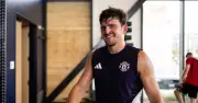 MU: Đồng đội kêu gọi gia hạn hợp đồng với Harry Maguire