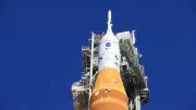 NASA lùi lịch phóng Artemis II do sự cố bình chứa heli, chuyển tên lửa về VAB