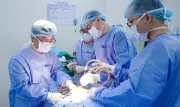 Ông Phượng Phục Hồi Nhanh Sau Phẫu Thuật Thay Khớp Háng Bằng Kỹ Thuật SPAIRE