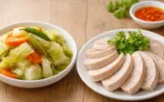 Người cao huyết áp nên hạn chế món ăn Tết nhiều muối để bảo vệ sức khỏe