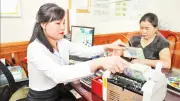 Ngân hàng Nhà nước thắt chặt tín dụng, ưu tiên vốn cho sản xuất và tiêu dùng