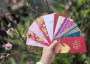 Áp lực lì xì ngày Tết: Nhiều người trẻ chọn cắt giảm để giữ ý nghĩa truyền thống