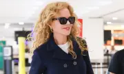 Phong Cách Sân Bay Thanh Lịch Của Nicole Kidman Qua Các Năm