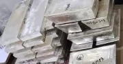 Phát hiện tài khoản bị phong toả sau khi bán 15kg bạc thỏi nhận 1,4 tỷ đồng