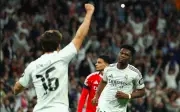 Real Madrid đánh bại Benfica 2-1, chính thức giành vé vào vòng sau Champions League
