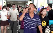 Sân bay Đà Nẵng tấp nập khách chờ bay ngày cuối Tết, flycam gây trễ chuyến