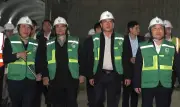 Thủ tướng kiểm tra công trường metro Nhổn - Ga Hà Nội, động viên đội ngũ làm việc xuyên Tết