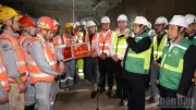 Thủ tướng kiểm tra, động viên công trường đường sắt đô thị Nhổn-Ga Hà Nội