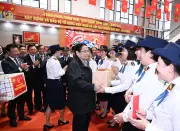 Thủ tướng thăm, chúc Tết ngành đường sắt và đánh giá kết quả ấn tượng năm 2025