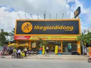 Thị trường chứng khoán sôi động với loạt giao dịch lớn và thay đổi nhân sự