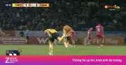 Thanh Hóa tung thủ môn lên đá tiền đạo trong trận thua CAHN tại V.League