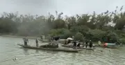Thuyền chìm trên sông Gianh dịp Tết: 2 người tử vong, 2 người mất tích