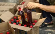 TP.HCM triệt phá đường dây sản xuất hàng chục tấn bột ngọt, nước mắm giả