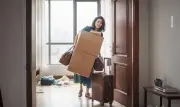 Trả giá 300 triệu khi chuyển từ chung cư xuống nhà đất: Bài học đắt giá
