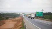 Tuyến cao tốc Cam Lộ-La Sơn giảm tốc độ toàn tuyến xuống 50km/h vì lý do an toàn