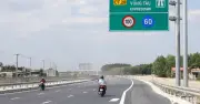 Xe tự ý vào cao tốc Biên Hòa - Vũng Tàu dù chưa khai thác, gây lo ngại an toàn
