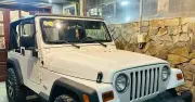 Xe Jeep Wrangler TJ 2001 từng là xe tuần tra, nay thành hàng hiếm giá 850 triệu tại Hà Nội