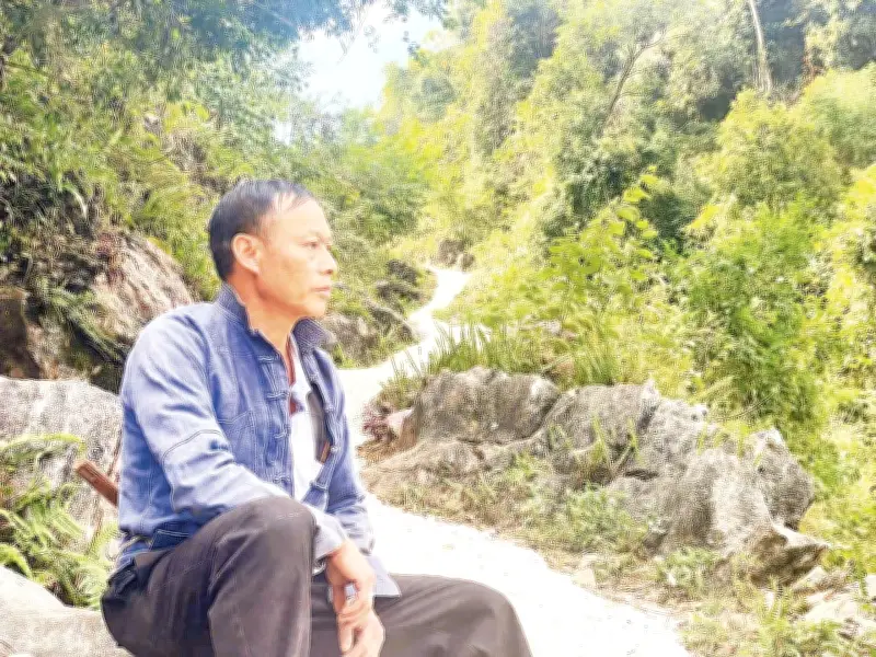 26 Năm Kiên Trì Phá Núi Mở Đường, Bí Thư Người H'Mông Biến Ước Mơ Thành Hiện Thực