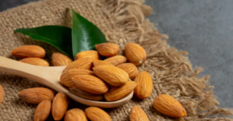 3 tác hại khôn lường của hạt hạnh nhân khi sử dụng không đúng cách