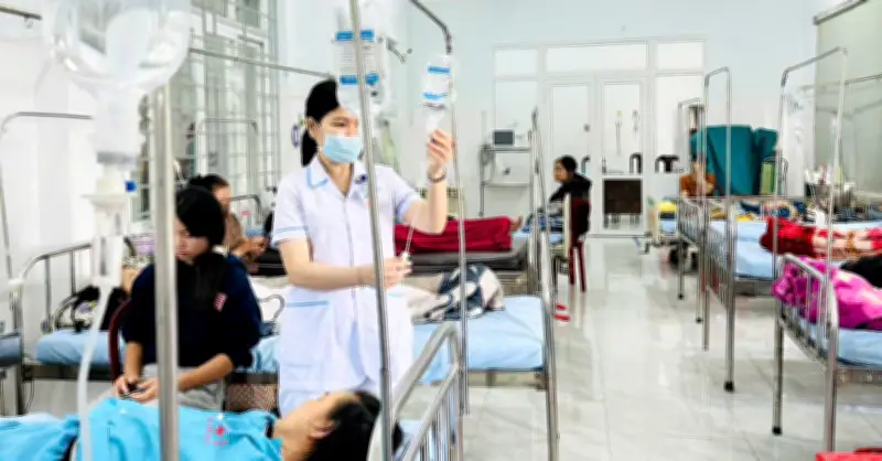 39 người nhập viện nghi ngộ độc thực phẩm sau khi ăn bánh mì tại Đắk Lắk