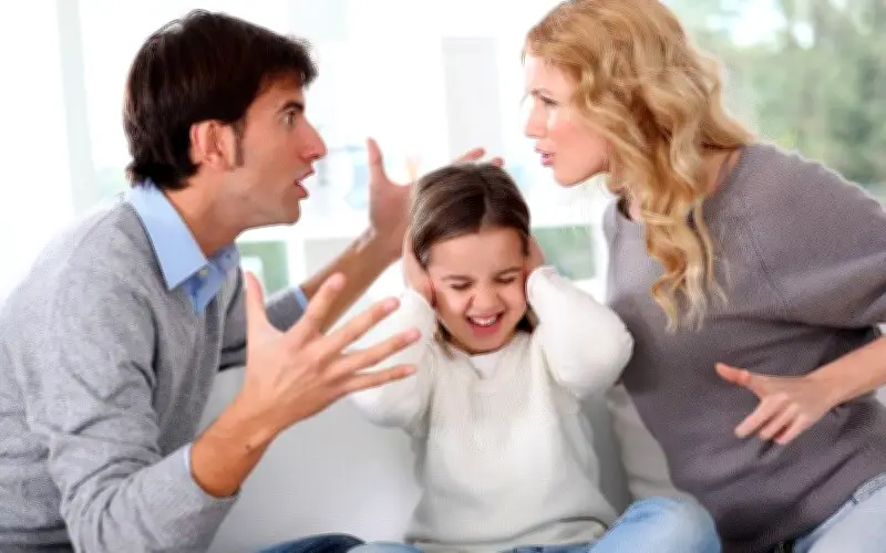 4 Kiểu Gia Đình Có Thể Hủy Hoại Tương Lai Của Trẻ, Cha Mẹ Cần Tránh Ngay