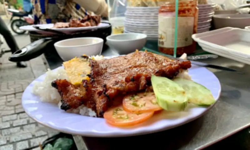 4 Món Ăn Giúp Runner Hồi Phục Năng Lượng Sau VnExpress Marathon HCMC Midnight 2026