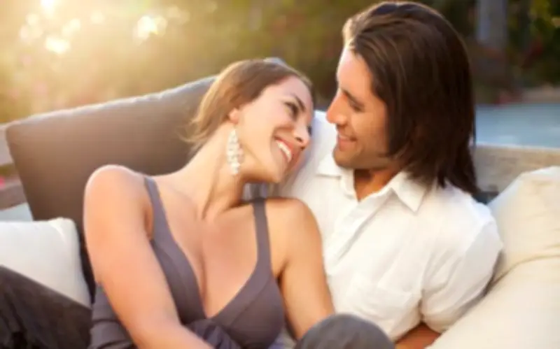 4 Sai Lầm Phổ Biến Ở Cặp Đôi Tuổi 40 Khiến Hạnh Phúc Dễ Tuột Mất