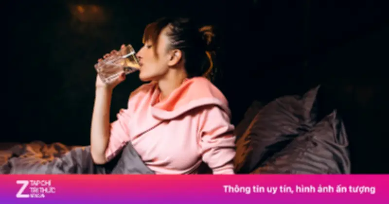 5 thói quen xấu trước khi ngủ âm thầm gây hại cho thận mà nhiều người không nhận ra