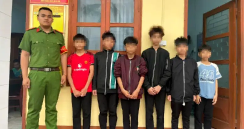 6 thiếu niên liên quan vụ ô tô liên tiếp bị vỡ kính khi chạy qua cao tốc