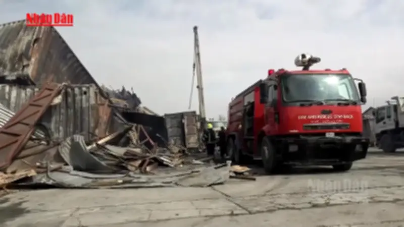 Afghanistan và Pakistan Tạm Ngừng Giao Tranh Dịp Lễ Hiến Tế Eid al-Adha